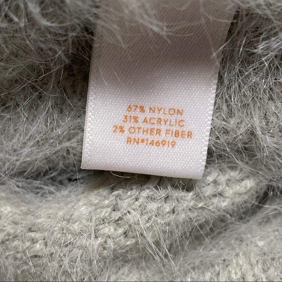 LC Lauren Conrad Chunky Oversized Eyelash Sweater - Picture 10 of 11